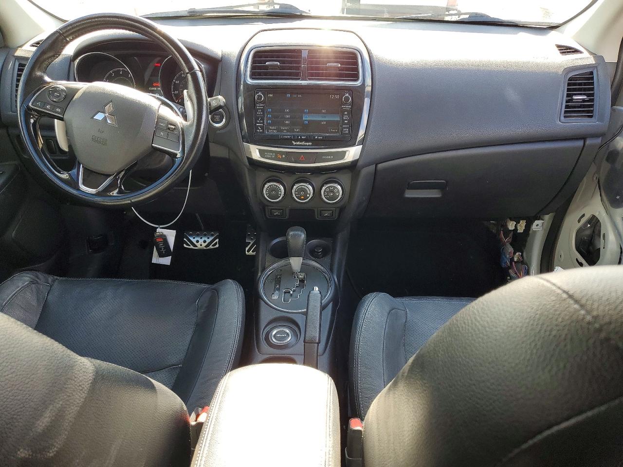 2016 MITSUBISHI OUTLANDER SPORT SEL photo 8