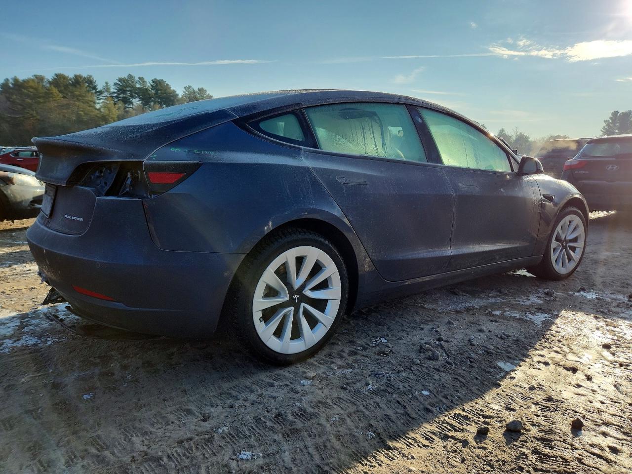 2022 TESLA MODEL 3 photo 5