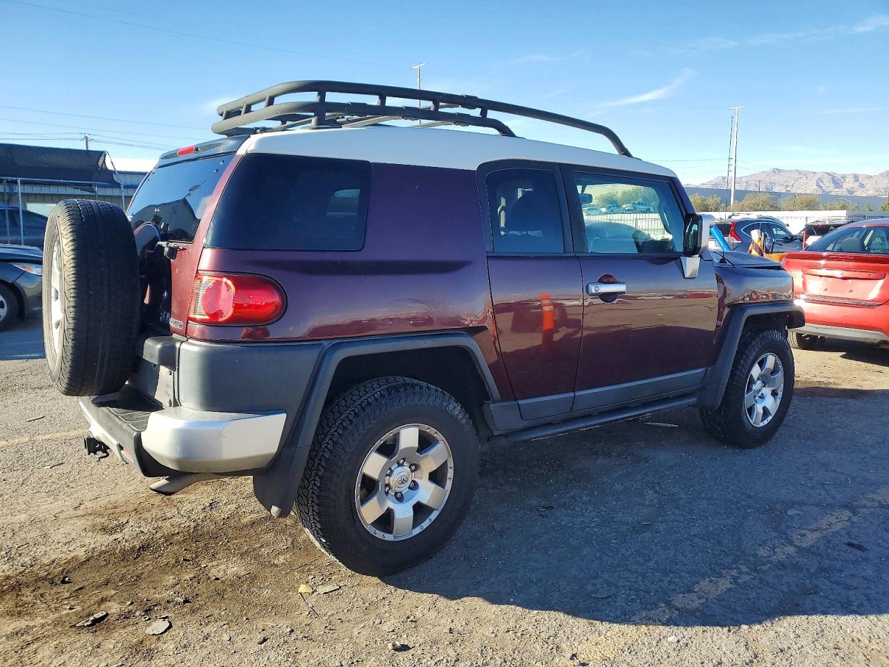 2007 TOYOTA FJ CRUISER photo 3