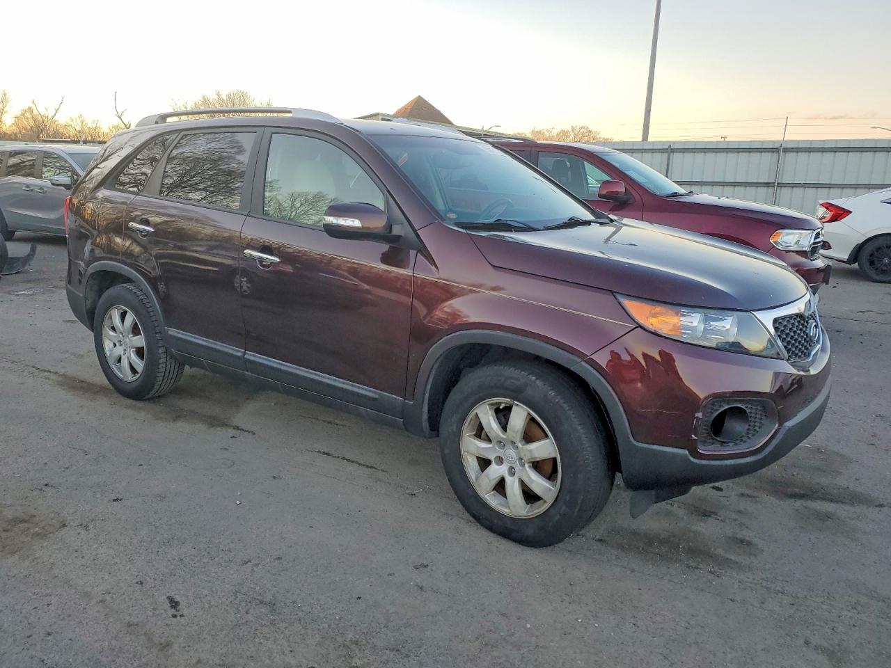 2011 KIA SORENTO BASE photo 4