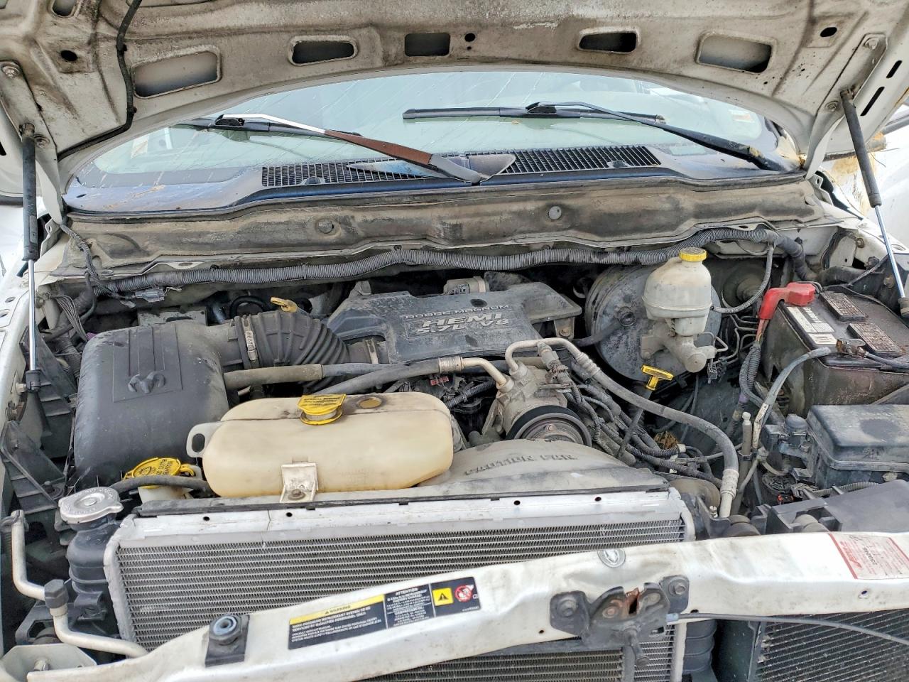 2004 DODGE RAM 1500 ST photo 11