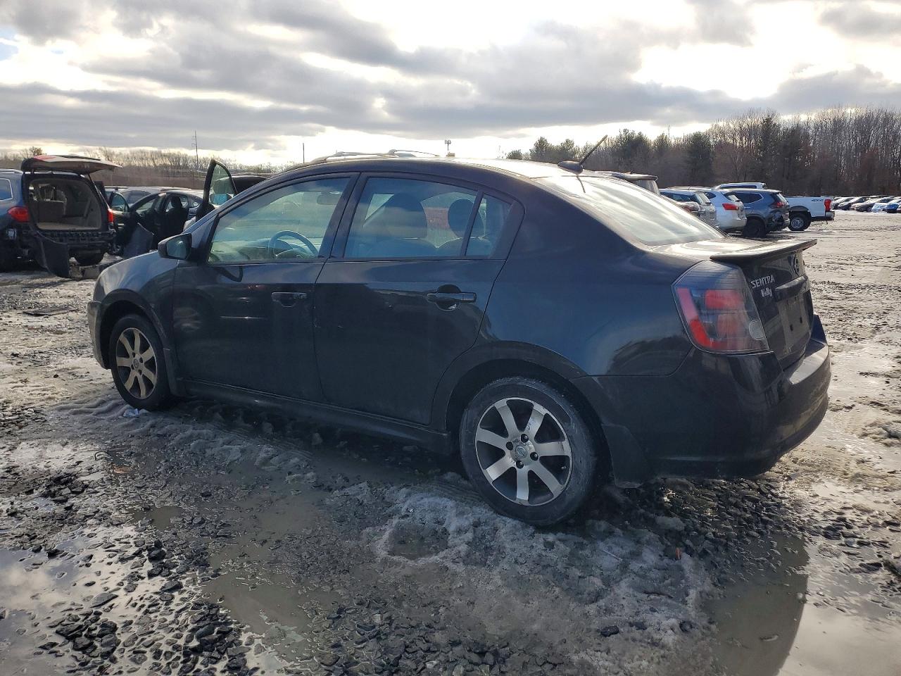 2012 NISSAN SENTRA 2.0 photo 2