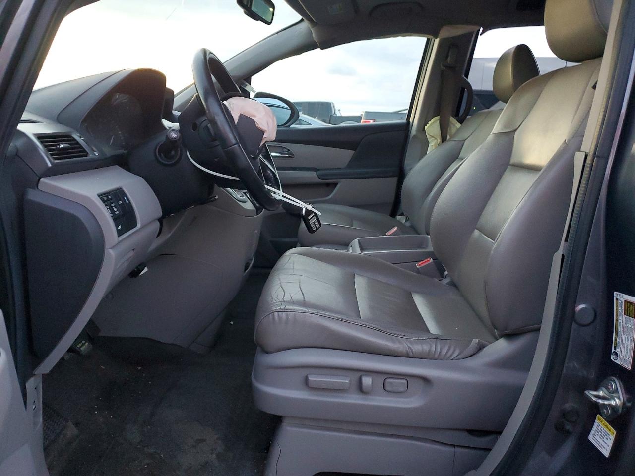 2014 HONDA ODYSSEY EXL photo 7