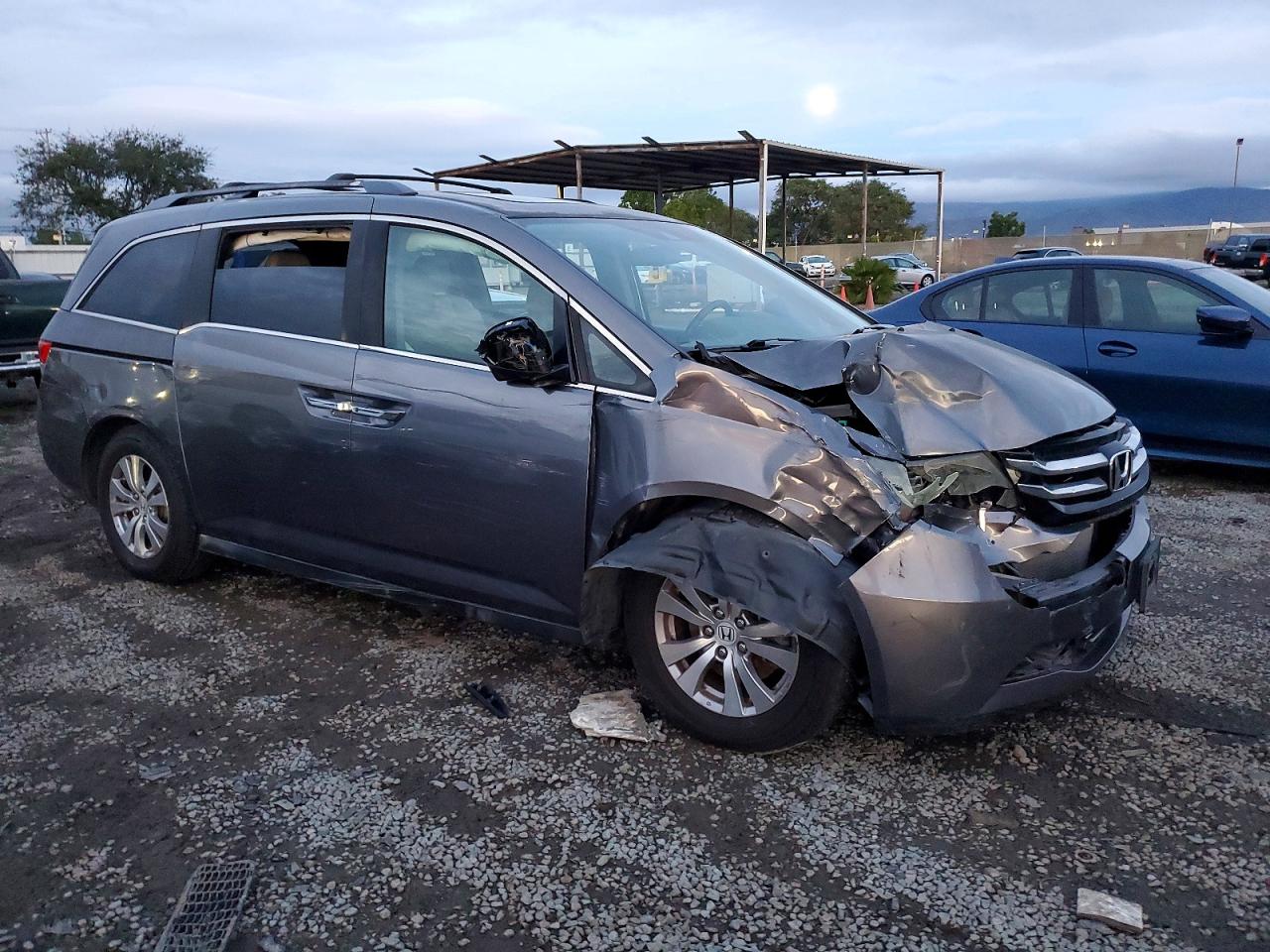 2014 HONDA ODYSSEY EXL photo 4