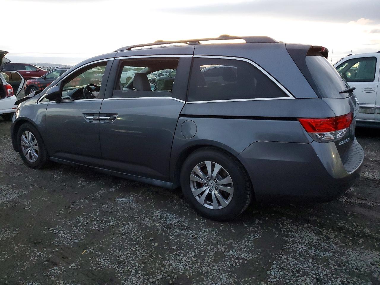 2014 HONDA ODYSSEY EXL photo 2