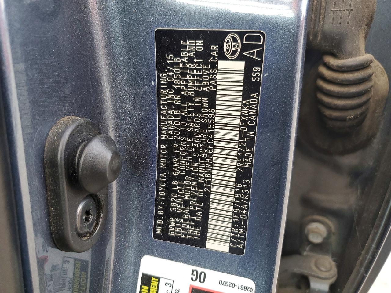 2015 TOYOTA COROLLA L photo 13