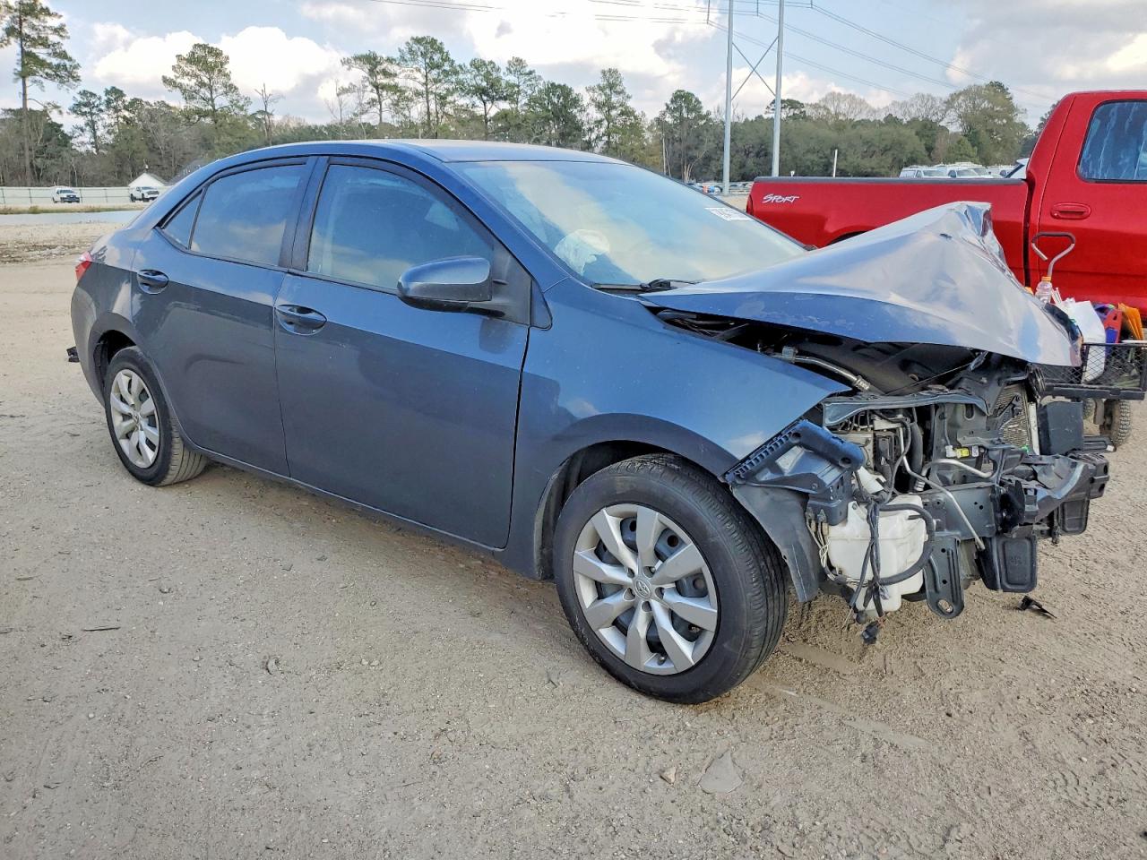 2015 TOYOTA COROLLA L photo 4