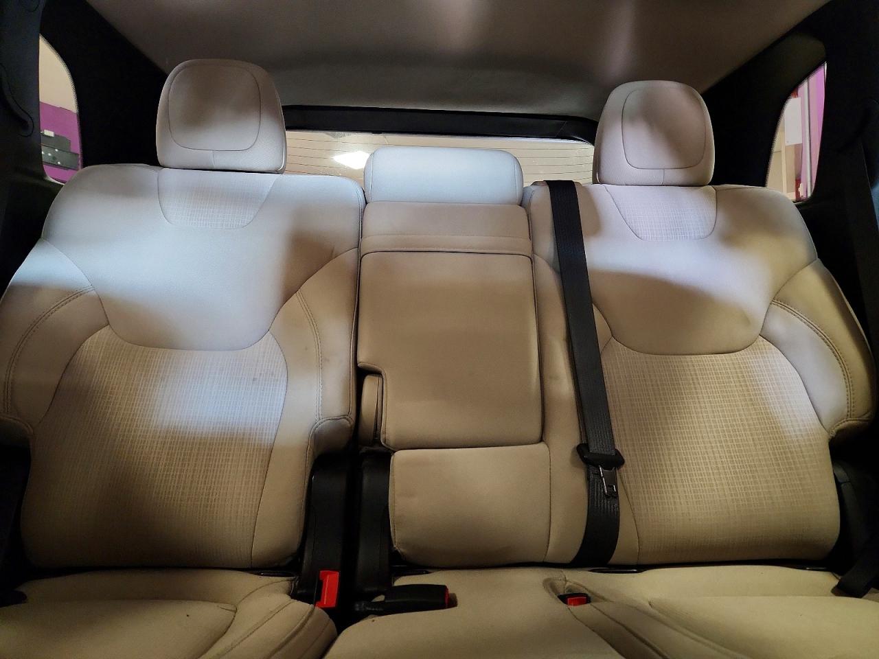 2015 JEEP CHEROKEE LATITUDE photo 10