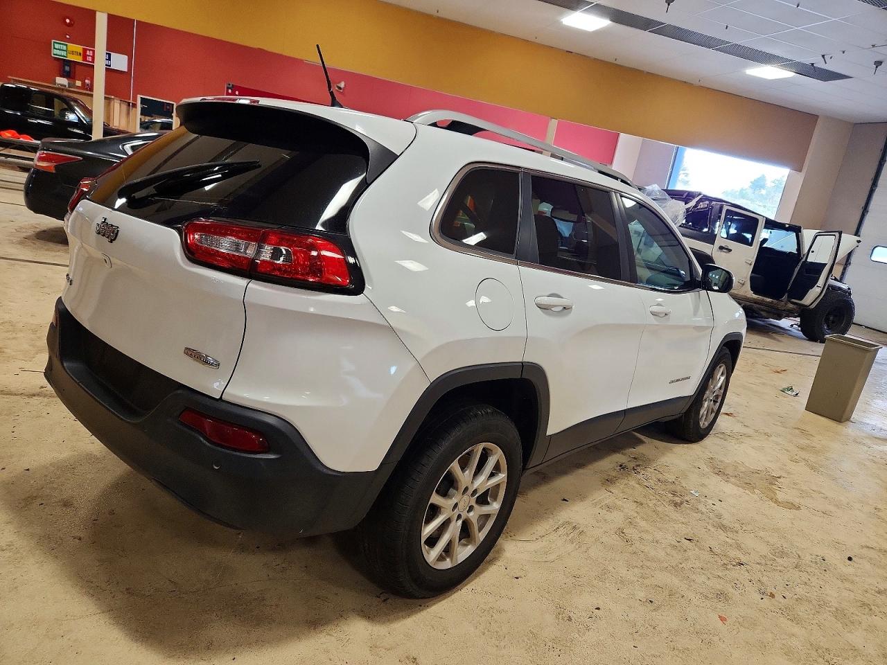 2015 JEEP CHEROKEE LATITUDE photo 3