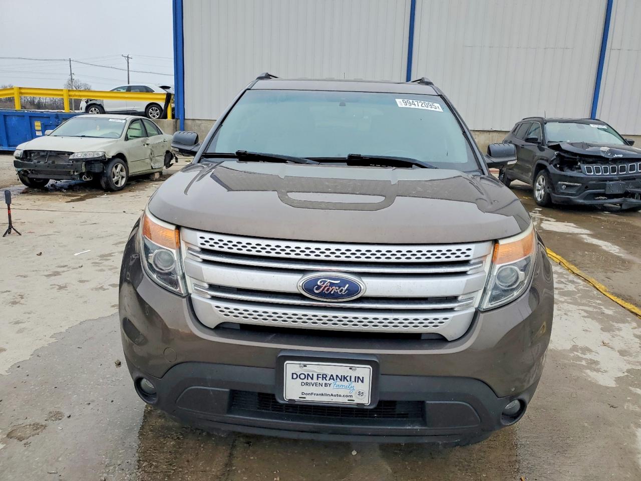 2015 FORD EXPLORER XLT photo 5