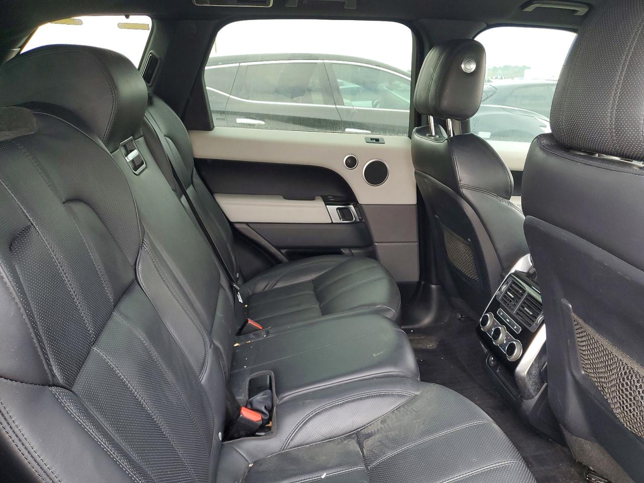 2016 LAND ROVER RANGE ROVER SPORT HSE photo 10