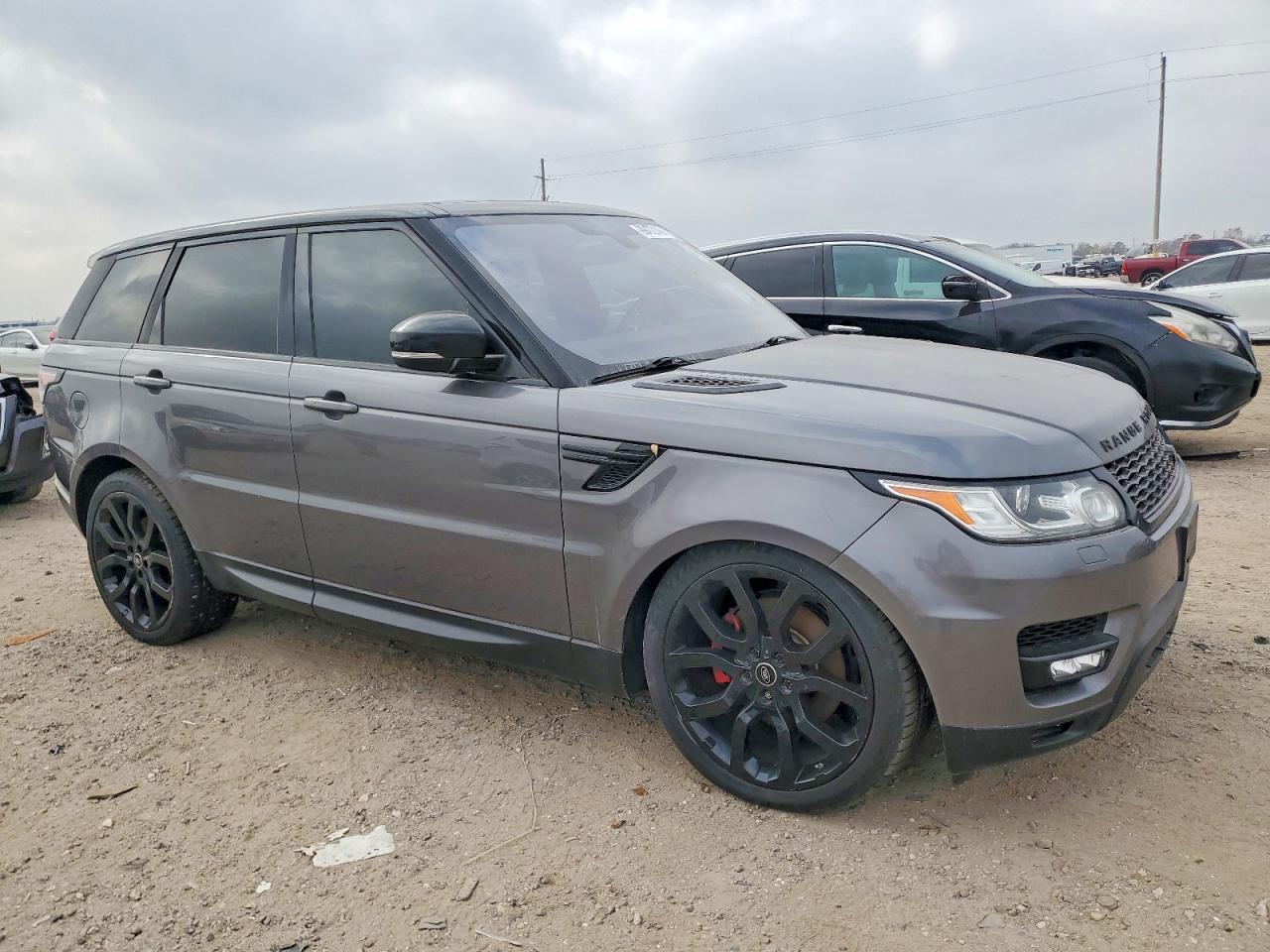 2016 LAND ROVER RANGE ROVER SPORT HSE photo 4