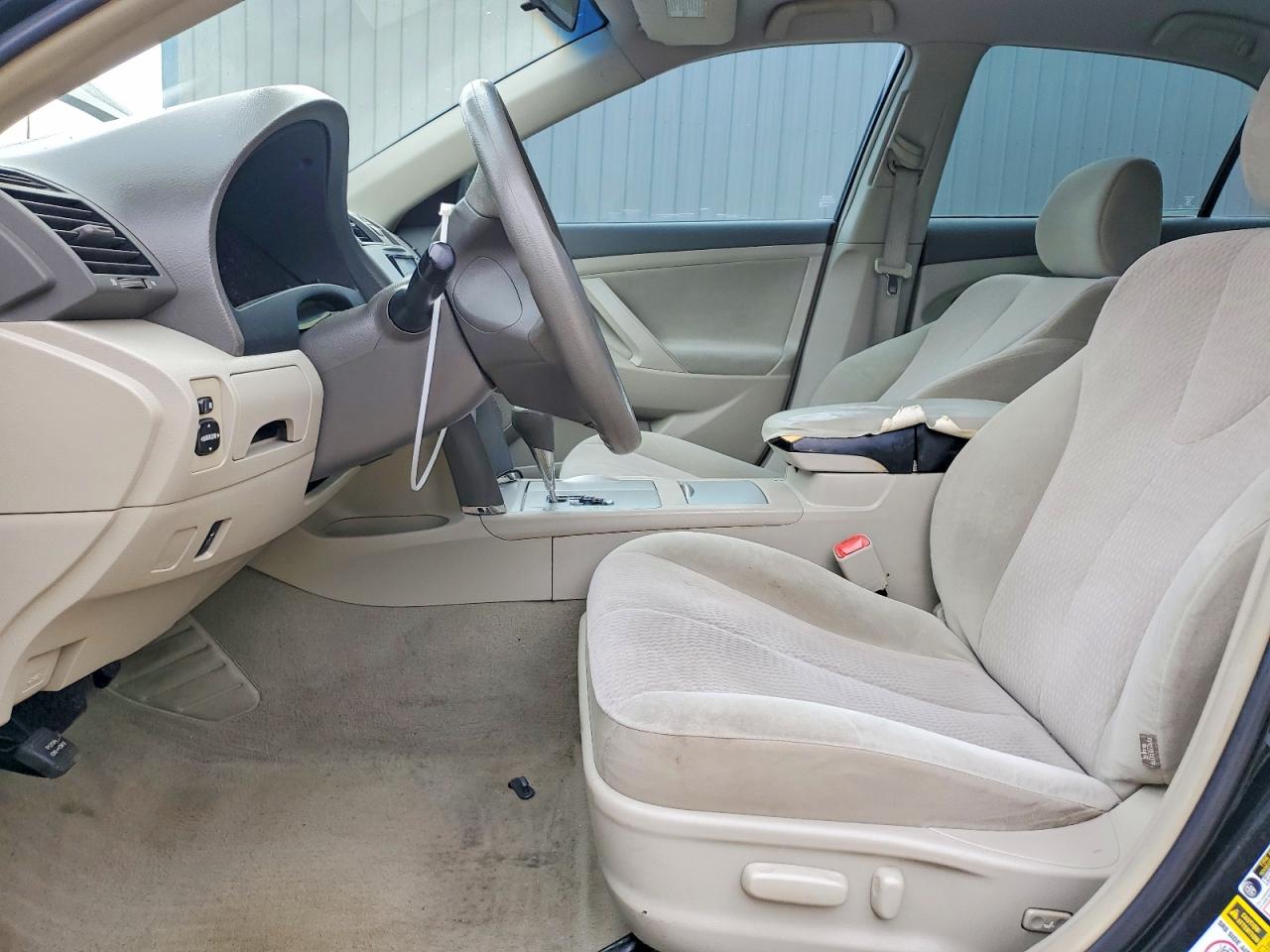 2011 TOYOTA CAMRY BASE photo 7