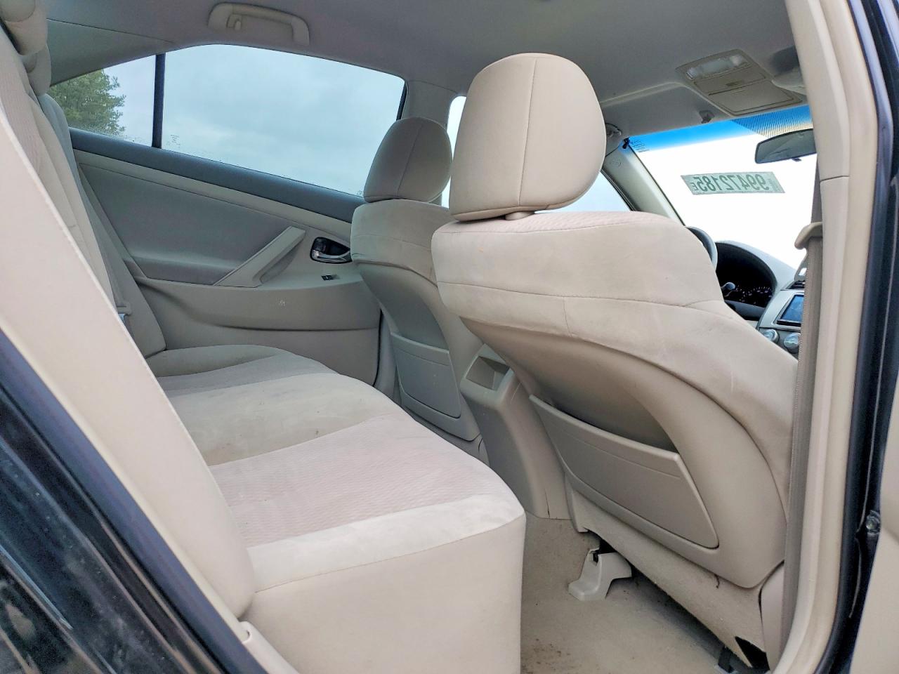 2011 TOYOTA CAMRY BASE photo 10