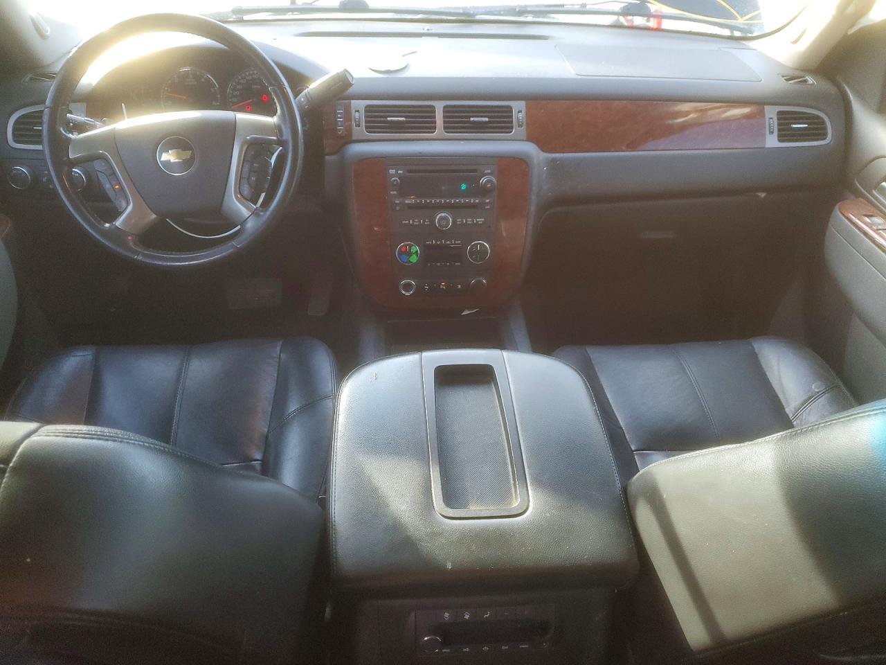2011 CHEVROLET TAHOE K1500 LT photo 8