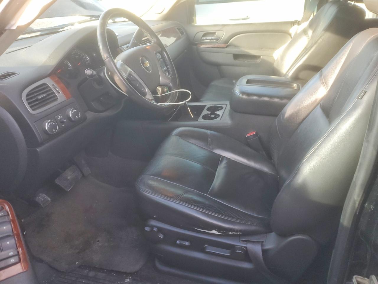 2011 CHEVROLET TAHOE K1500 LT photo 7