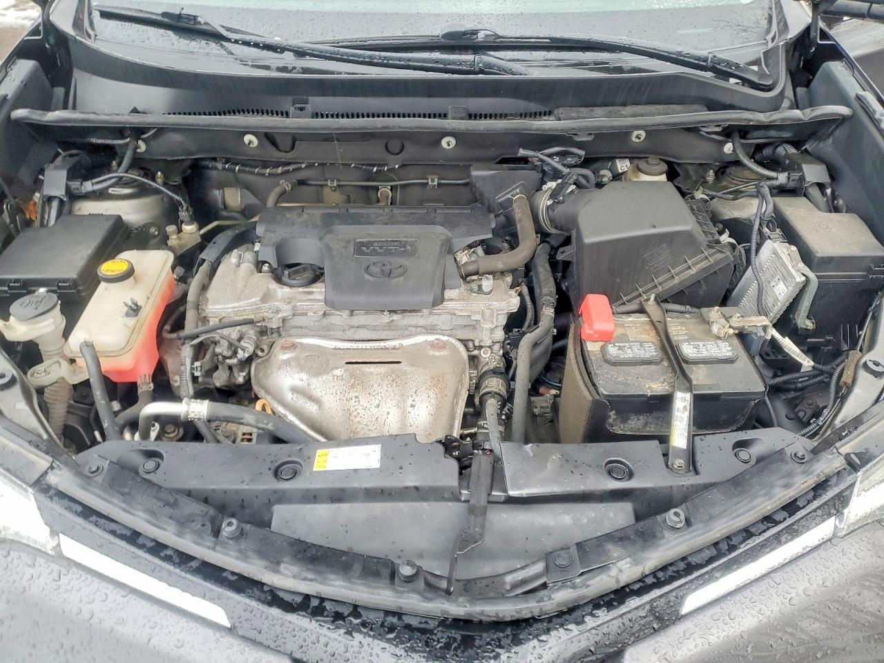 2018 TOYOTA RAV4 LE photo 12
