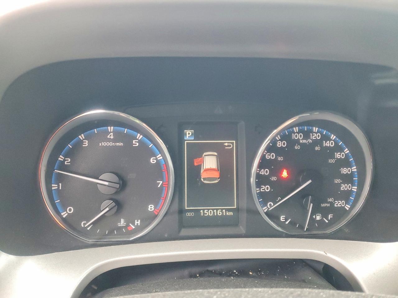 2018 TOYOTA RAV4 LE photo 9