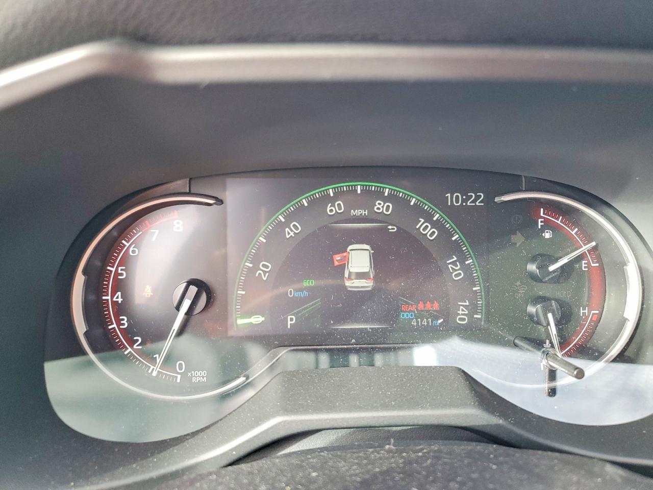 2025 TOYOTA RAV4 LE photo 25