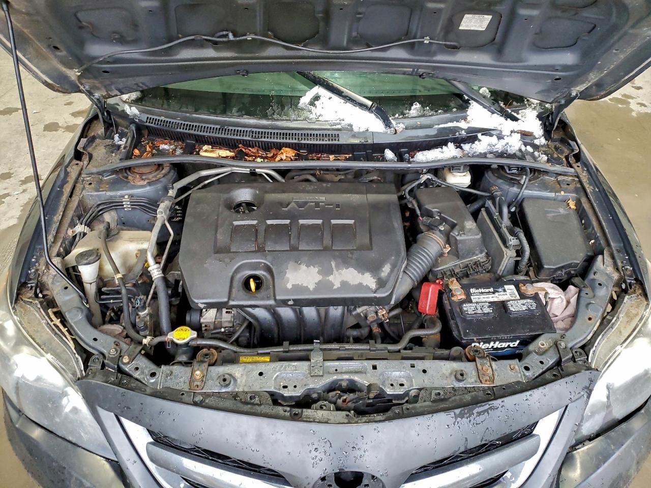 2013 TOYOTA COROLLA BASE photo 11