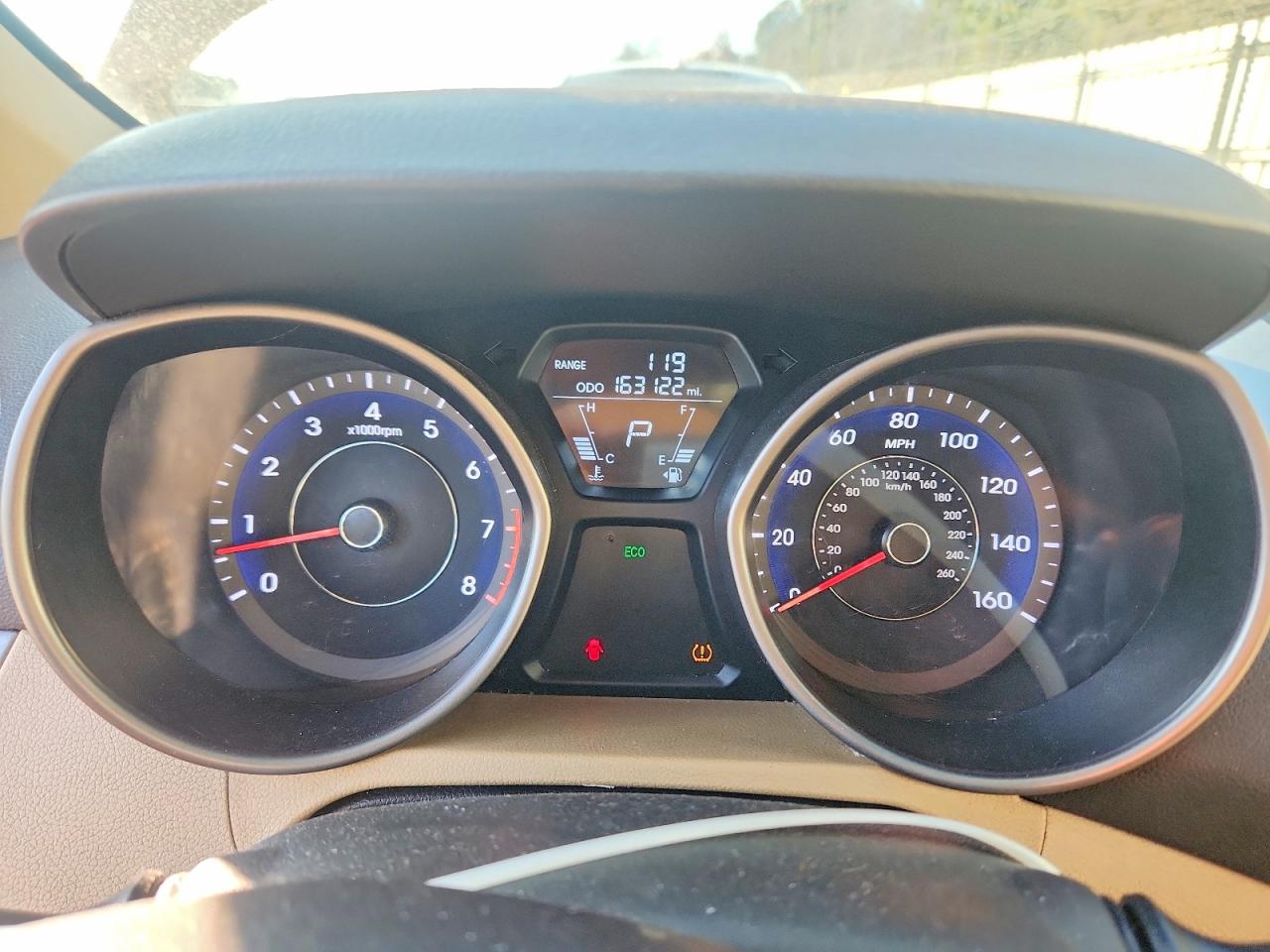 2013 HYUNDAI ELANTRA GLS photo 9
