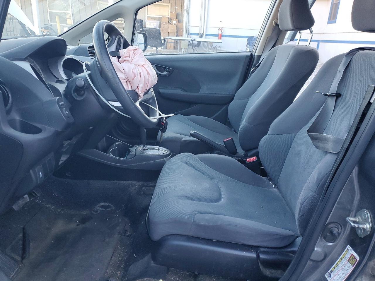 2013 HONDA FIT photo 7