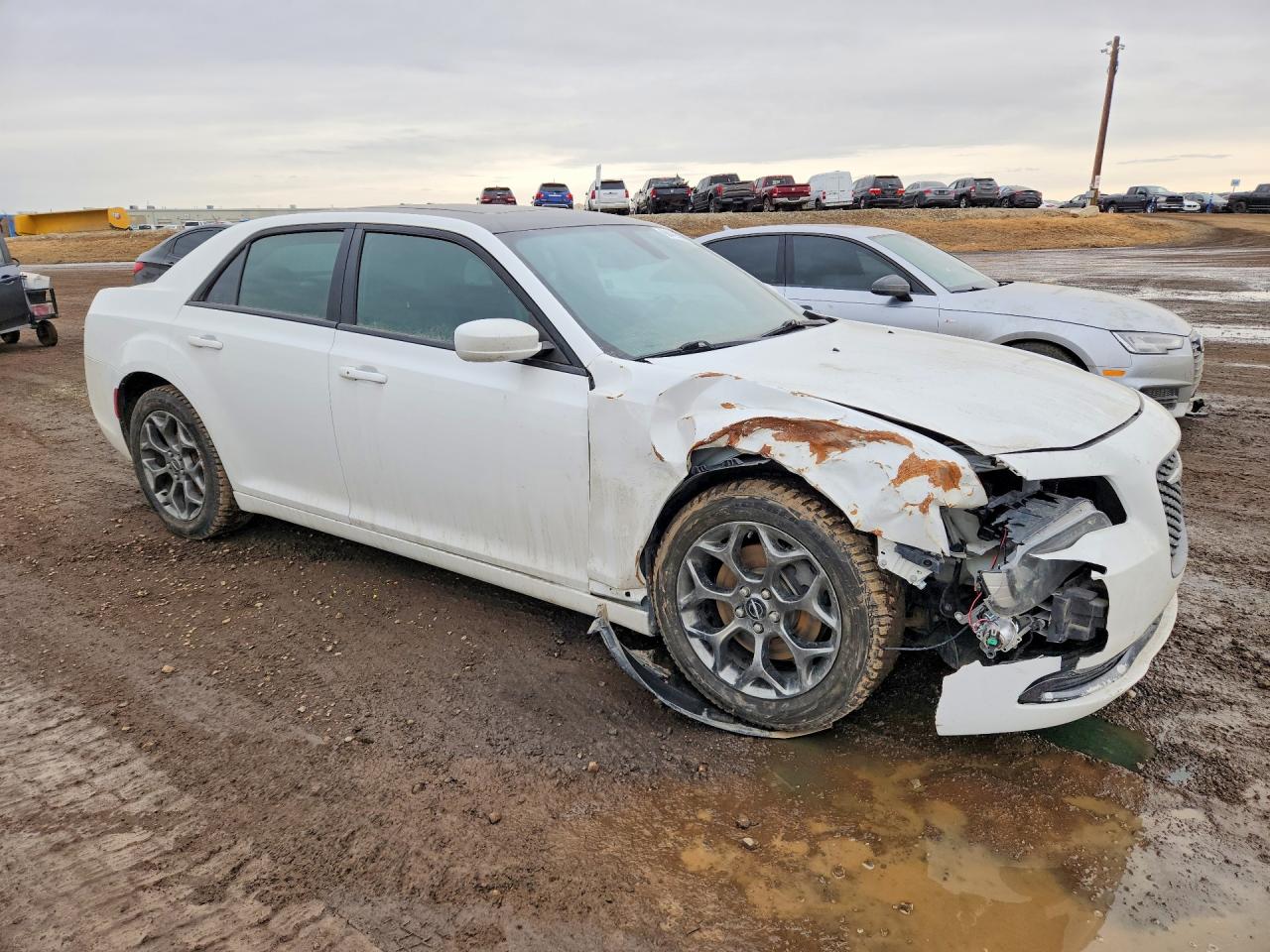 2015 CHRYSLER 300 S photo 4