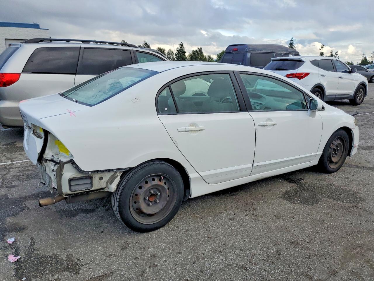 2011 HONDA CIVIC LX photo 3