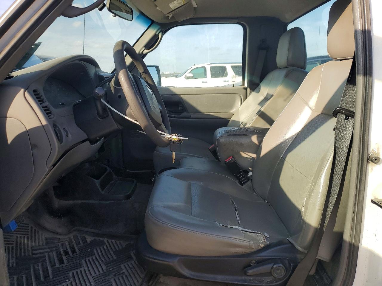 2011 FORD RANGER photo 13