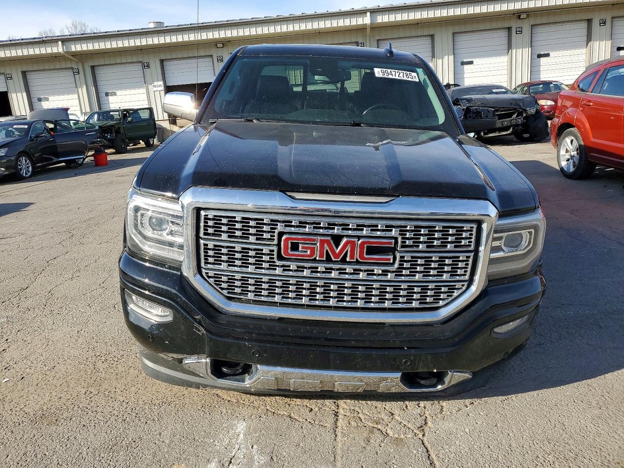 2017 GMC SIERRA K1500 DENALI photo 5