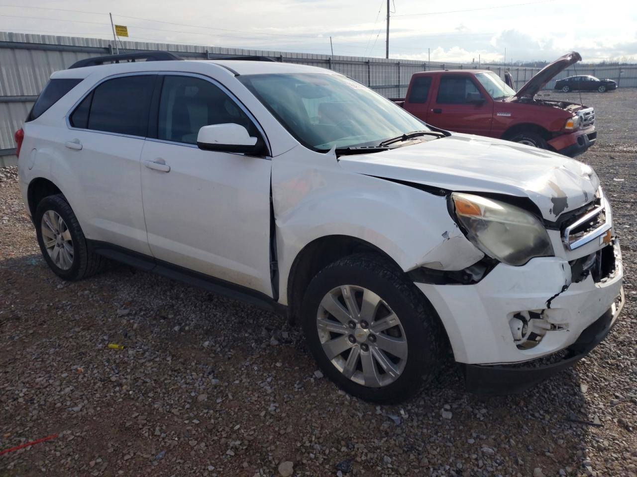 2010 CHEVROLET EQUINOX LT photo 4