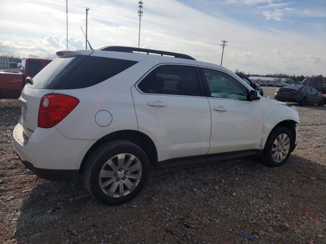 2010 CHEVROLET EQUINOX LT photo 3