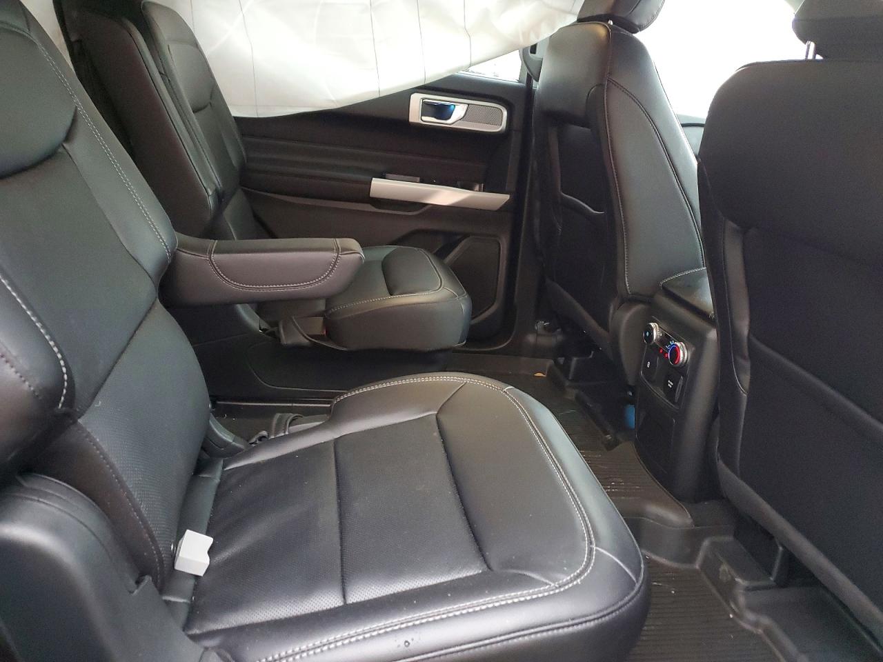 2023 FORD EXPLORER LIMITED photo 31