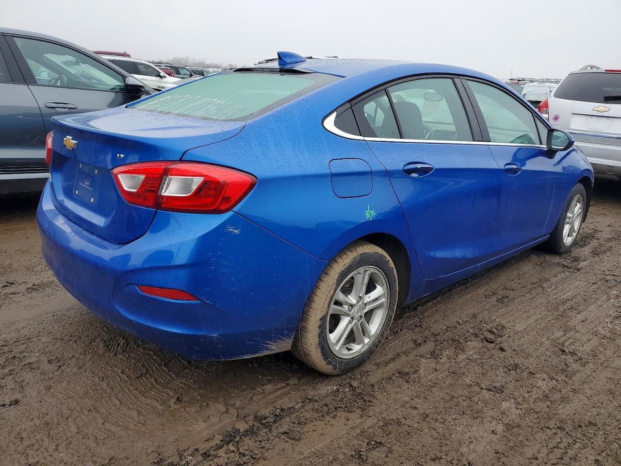 2017 CHEVROLET CRUZE LT photo 5