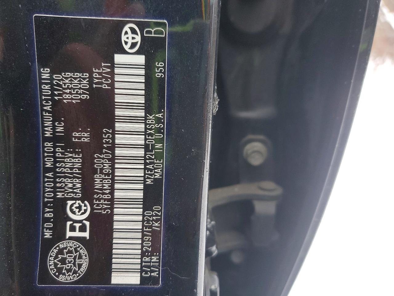 2021 TOYOTA COROLLA SE photo 12