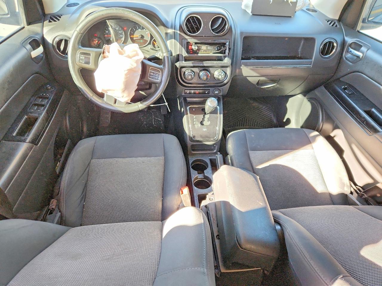 2012 JEEP COMPASS LATITUDE photo 15