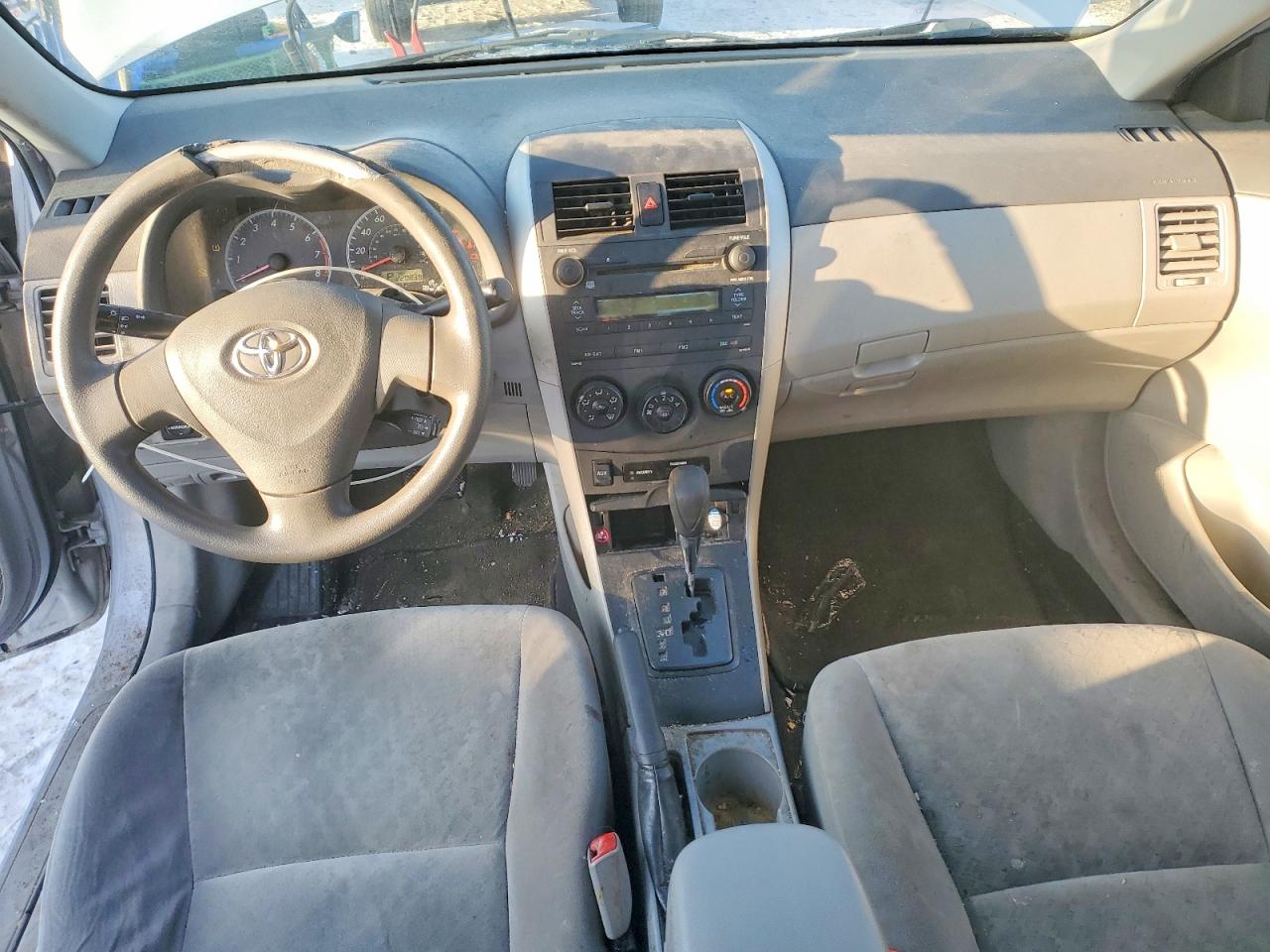 2009 TOYOTA COROLLA BASE photo 8