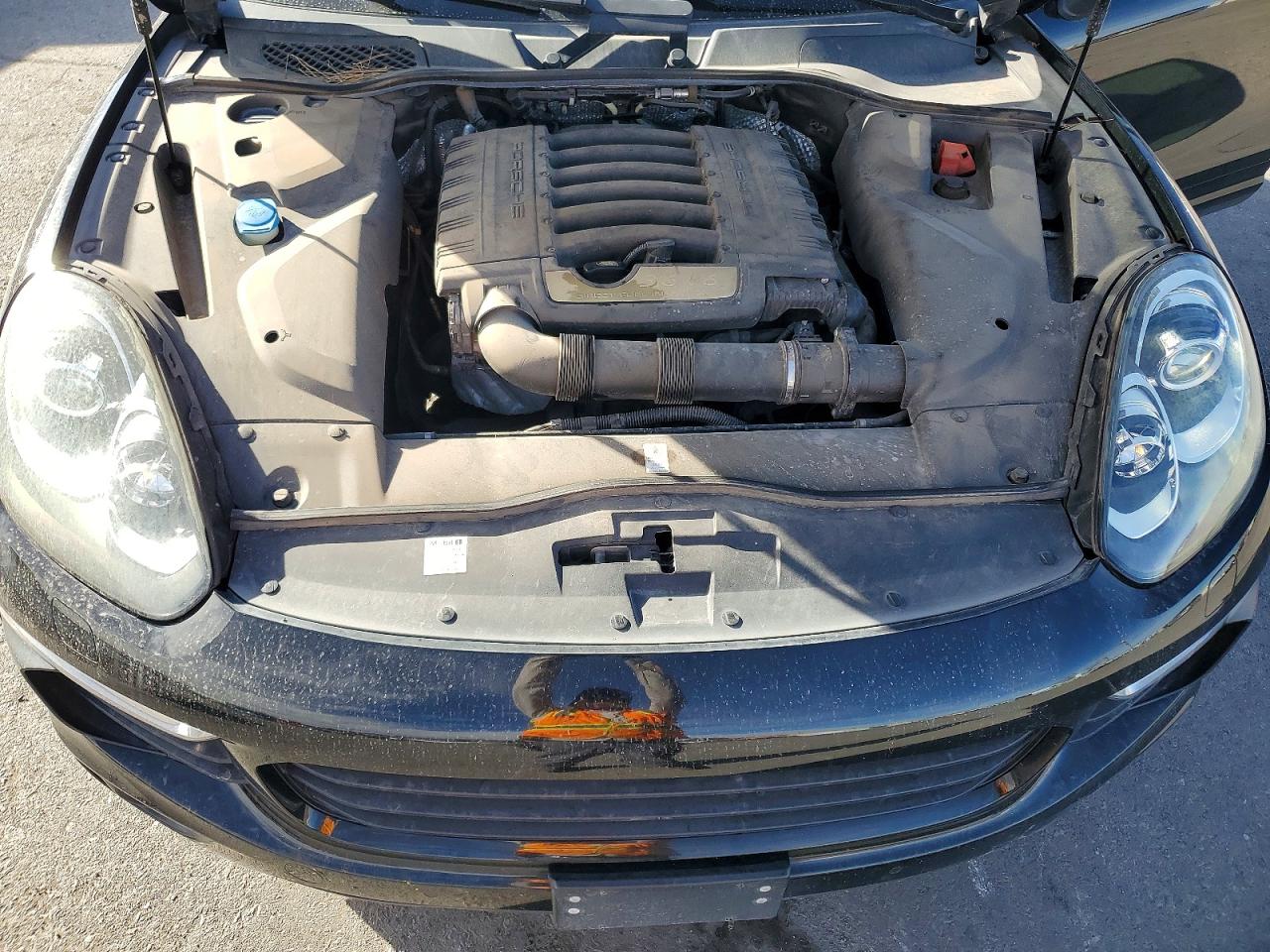 2017 PORSCHE CAYENNE photo 12