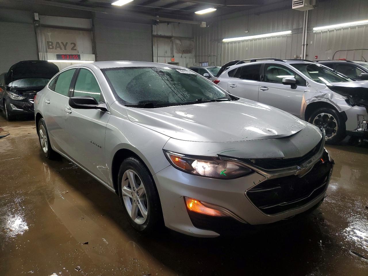 2020 CHEVROLET MALIBU LS photo 4