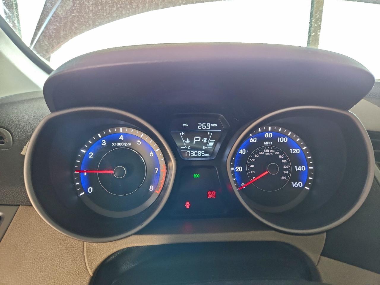 2014 HYUNDAI ELANTRA SE photo 9