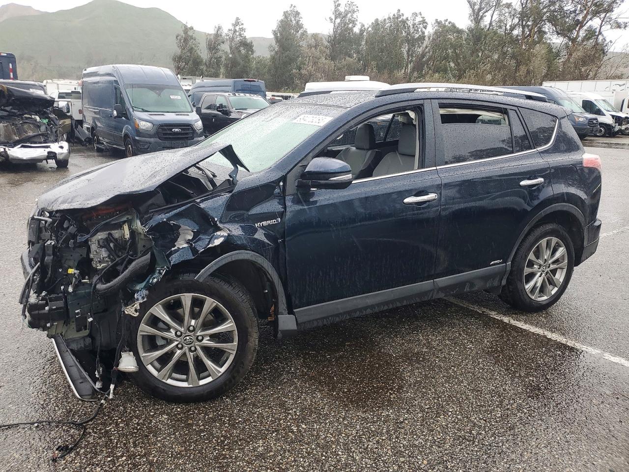 2018 TOYOTA RAV4 HV