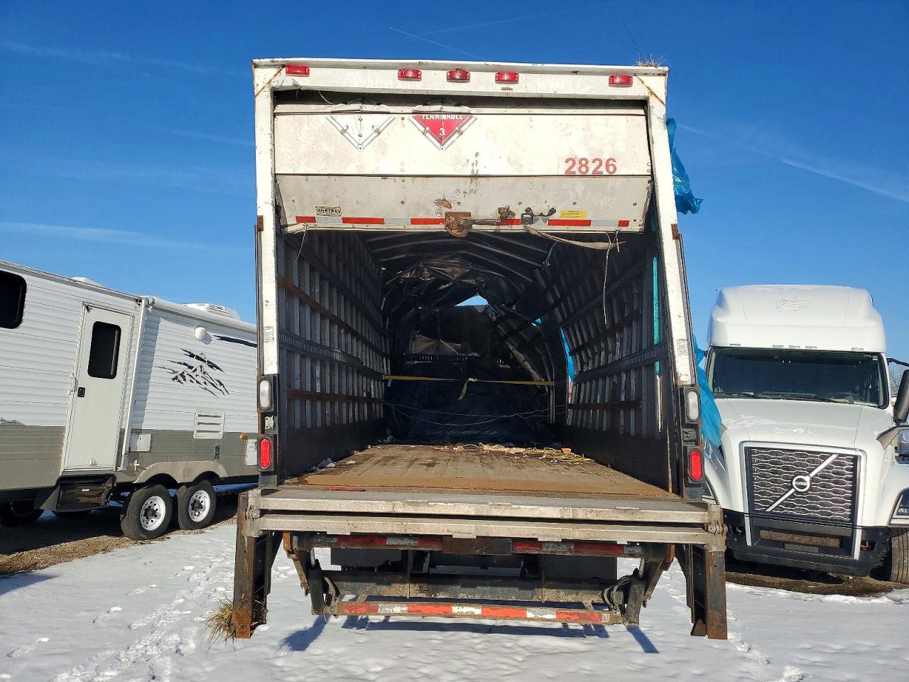 2008 FREIGHTLINER BUSINESS CLASS M2 BOX TRUCK photo 6