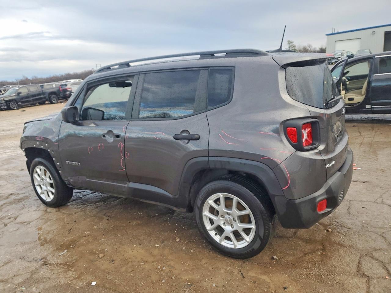 2019 JEEP RENEGADE SPORT photo 2