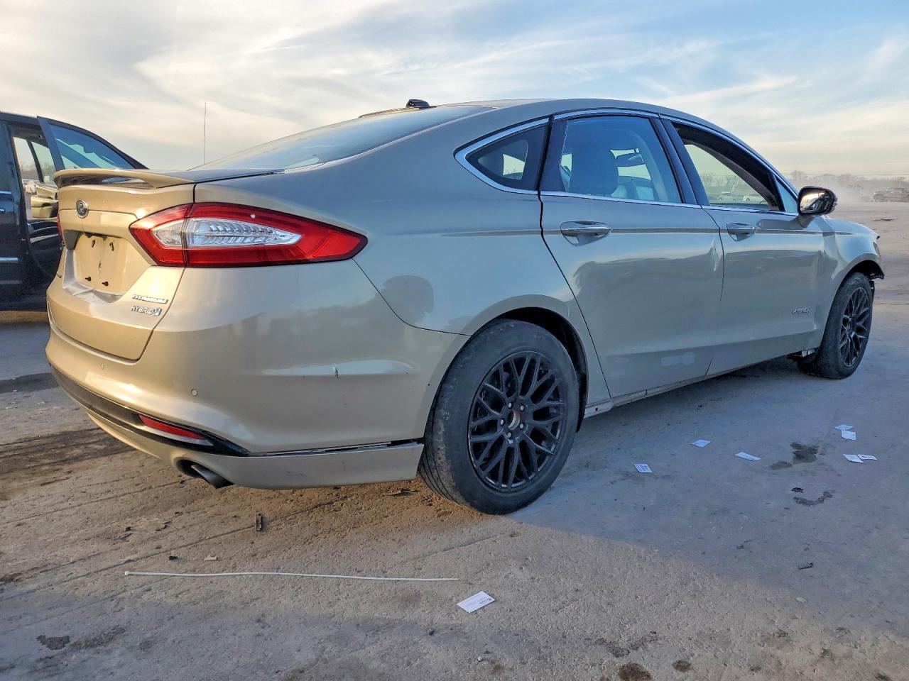 2015 FORD FUSION TITANIUM HEV photo 5