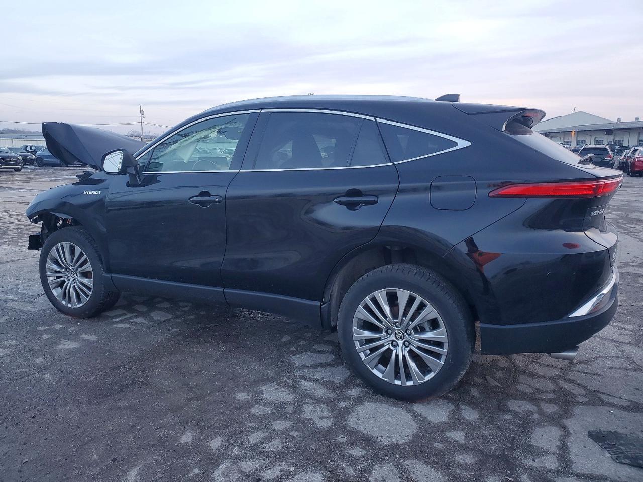 2021 TOYOTA VENZA LE photo 2