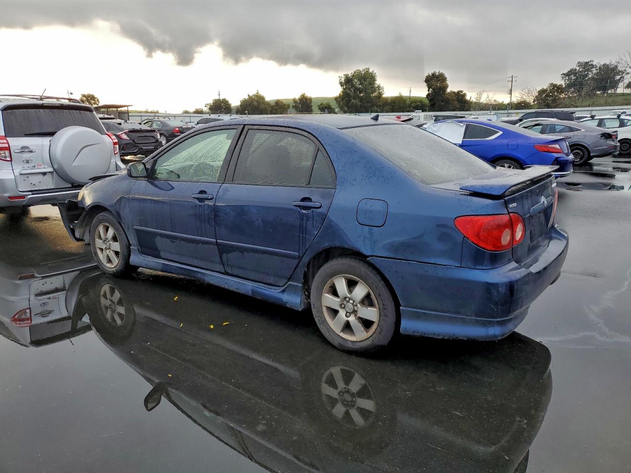2007 TOYOTA COROLLA CE photo 2