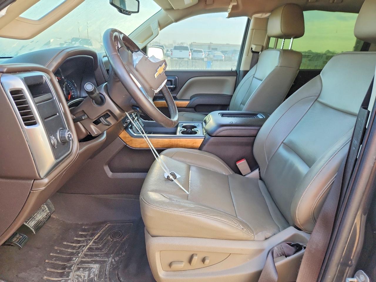 2017 CHEVROLET SILVERADO C1500 LTZ photo 13