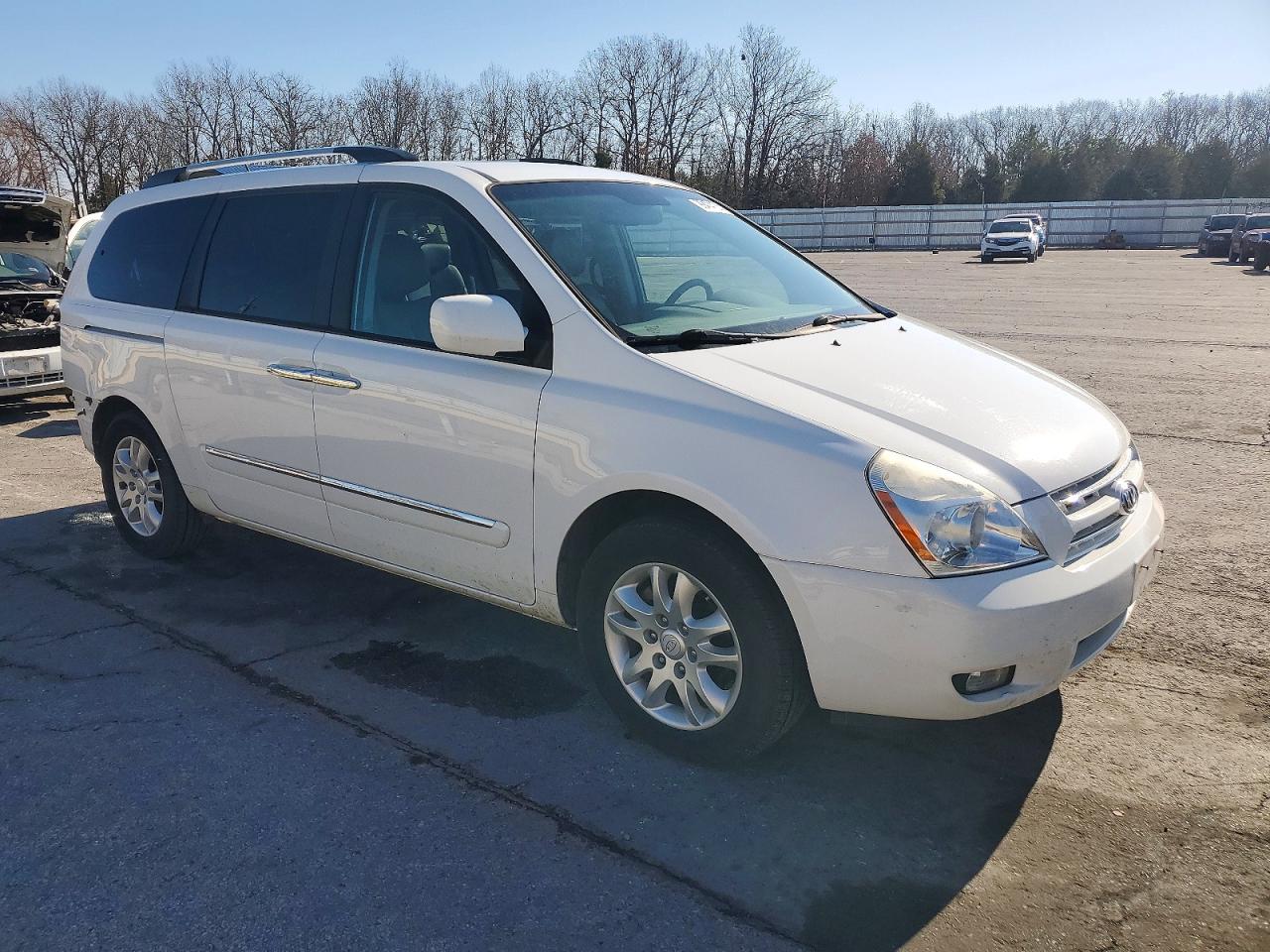 2010 KIA SEDONA EX photo 4