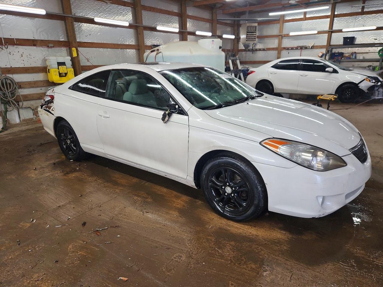 2005 TOYOTA CAMRY SOLARA SE photo 7