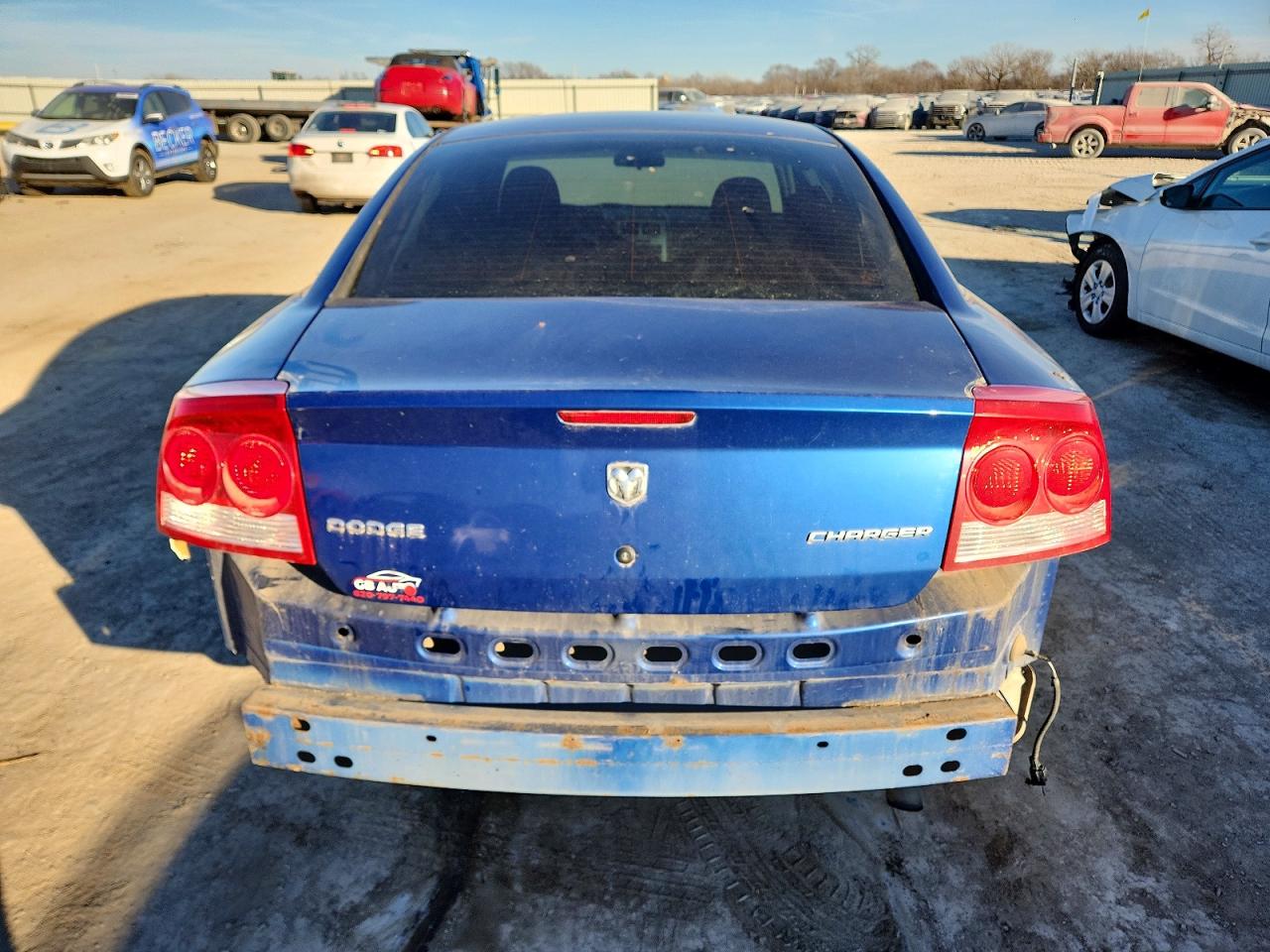 2010 DODGE CHARGER photo 6